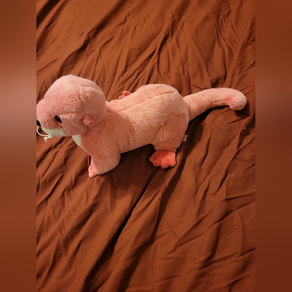 Aurora Destination Nation Pink River Otter Plush Stuffed Animal Toy Soft - Picture 2 of 3